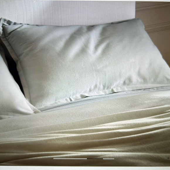 Boll & Branch King Size Ombre Oak/Shore Flannel Duvet and 2 King Size Shams SET - Picture 4 of 16